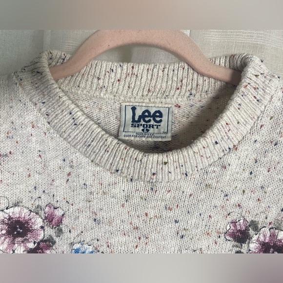 Vintage Lee Sport 100% Cotton Floral Printed Crew Neck Sweater Large Made in USA - Picture 3 of 11